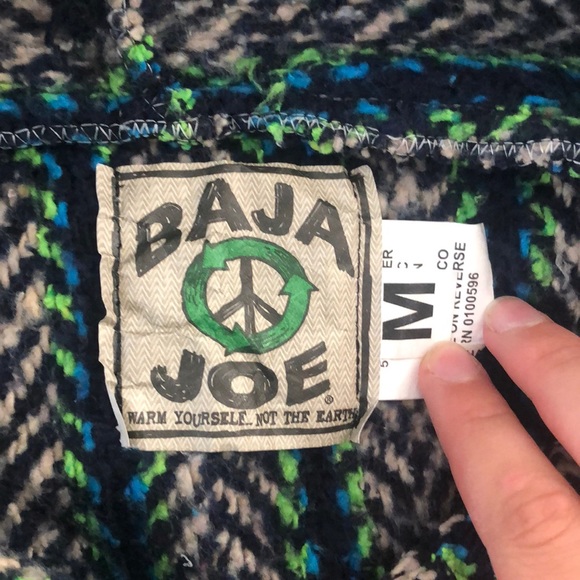Baja Joe’s Rasta Hoodie - Picture 4 of 5